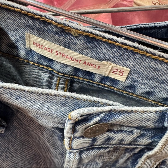Levi’s ribacage straight ankle jeans size 25 in good condition - Picture 5 of 7